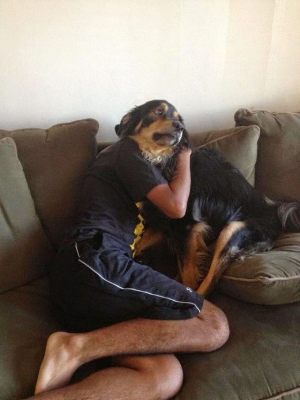 Đầu ai, thân ai?