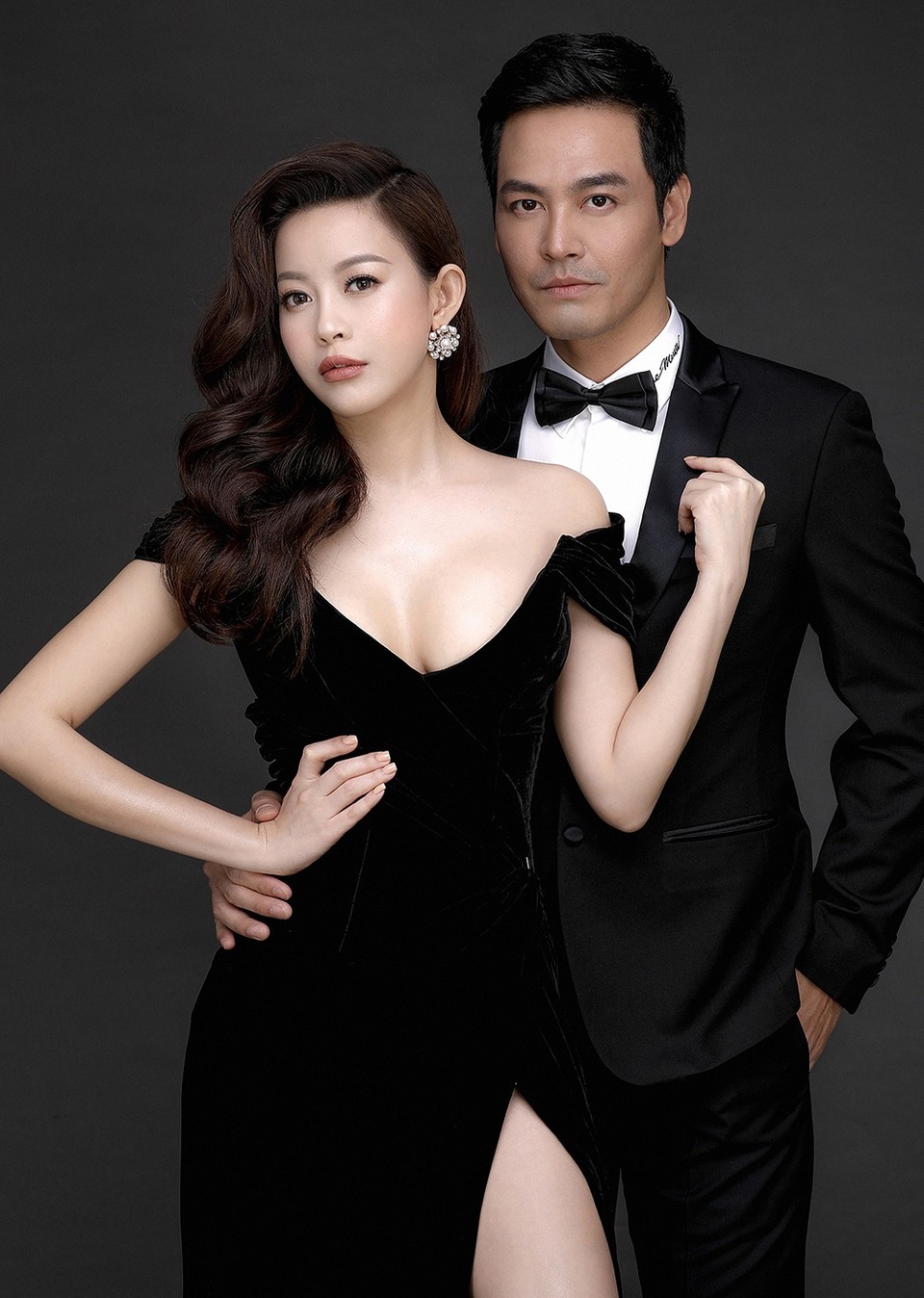 Hoa hậu áo dài Hải Dương không sợ vợ MC Phan Anh ghen khi chụp ảnh tình tứ - 3 Hoa hậu áo dài Hải Dương không sợ vợ MC Phan Anh ghen khi chụp ảnh tình tứ - 3