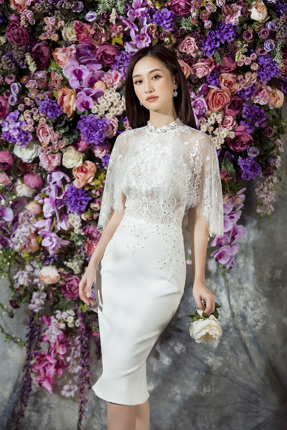 Bị tố cố tình khoe ngực vừa bơm, hot girl “Tháng năm rực rỡ” lại gợi cảm - 7 Bị tố cố tình khoe ngực vừa bơm, hot girl “Tháng năm rực rỡ” lại gợi cảm - 7