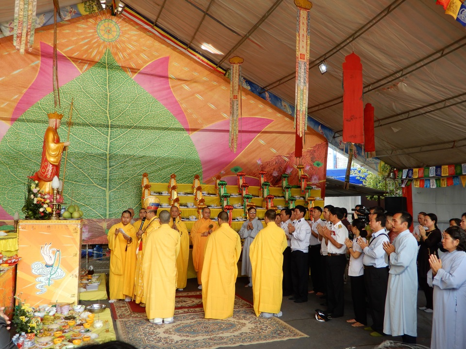 Lễ cầu siêu 64 liệt sĩ hy sinh tại đảo Gạc Ma - 2