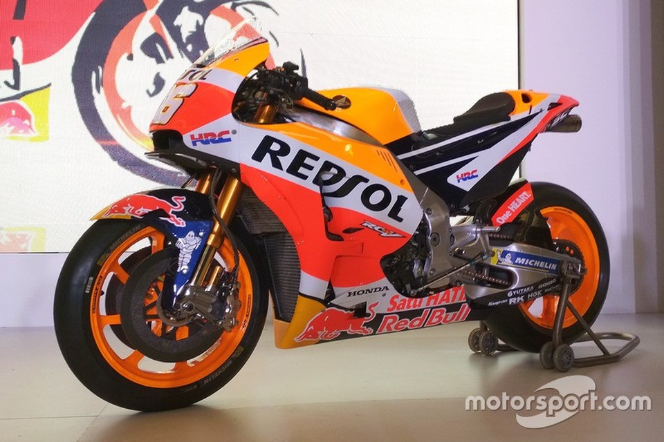 Repsol Honda Team trình làng xe đua Honda RC213V 2018 - 3 Repsol Honda Team trình làng xe đua Honda RC213V 2018 - 3
