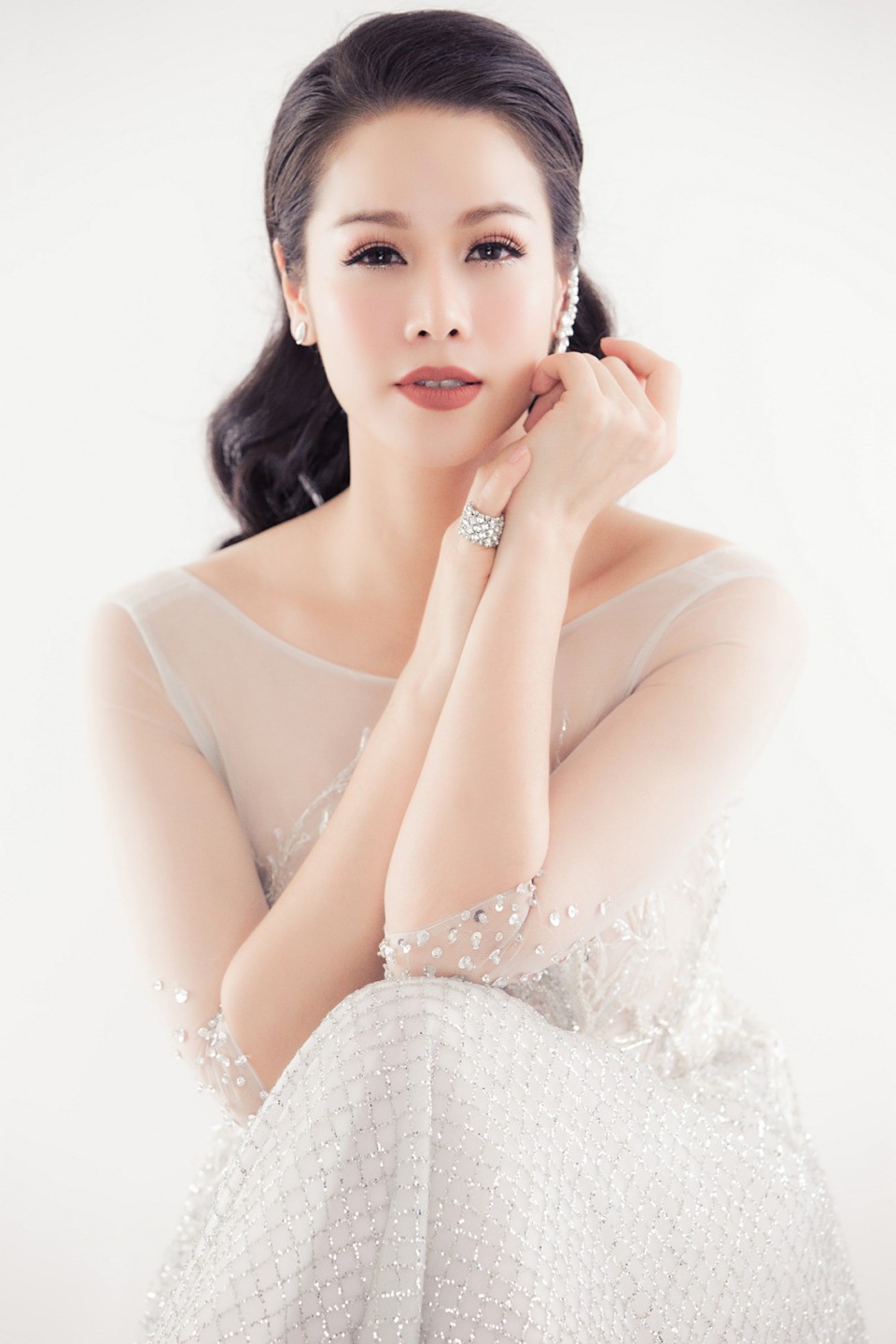 Nhật Kim Anh phản ứng gay gắt trước lời vu khống lừa đảo, quỵt nợ - 2 Mới đây, Nhật Kim Anh vừa tái xuất bằng một bộ ảnh mới sau một năm làm việc chăm chỉ.