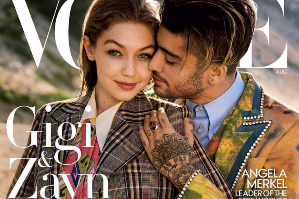 
Trên trang cá nhân, Zayn viết: Gigi và tôi đã có một mối quan hệ rất ý nghĩa, ngập tràn tình yêu và sự vui vẻ. Tôi luôn trân trọng và ngưỡng mộ Gigi, cô ấy có một tâm hồn tuyệt vời. Tôi biết ơn các fans khi tôn trọng quyết định - giai đoạn khó khăn này của chúng tôi. Chúng tôi hi vọng các bạn nghe thông tin này đầu tiên từ chính chúng tôi.
