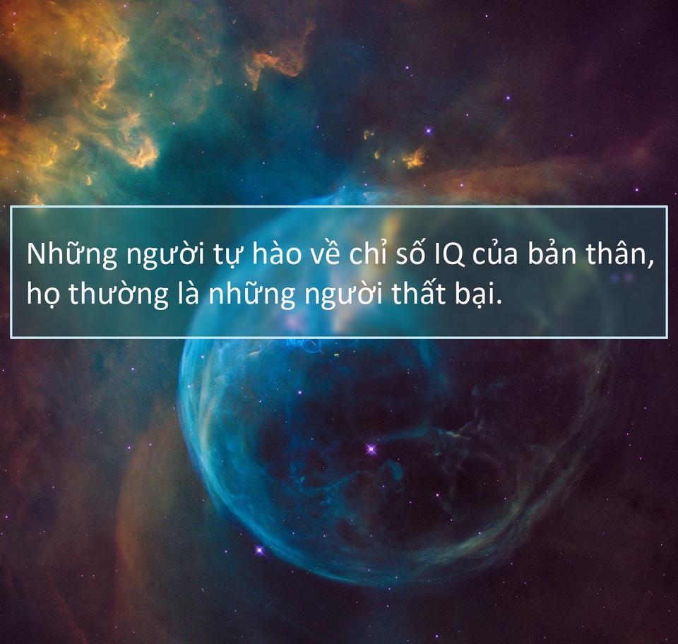 Cũng trong cuộc phỏng vấn với New York Times (Mỹ), khi phóng viên hỏi về chỉ số IQ của ông, Hawing nói: “Tôi không biết gì về điều này”.