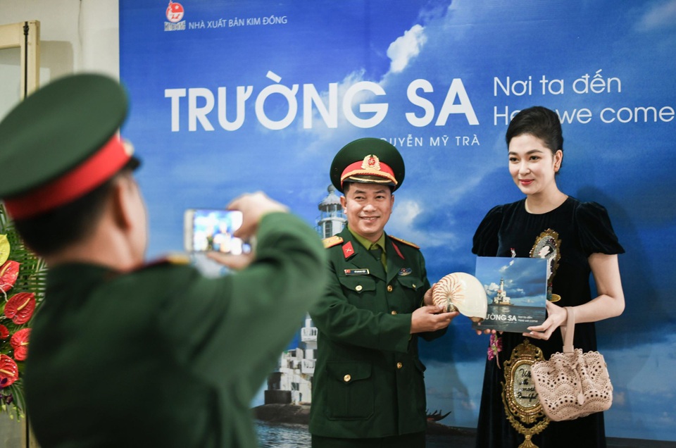 Hoa hậu Nguyễn Thị Huyền đẹp không tì vết sau thời gian “ở ẩn” - 6 Hoa hậu Nguyễn Thị Huyền đẹp không tì vết sau thời gian “ở ẩn” - 6