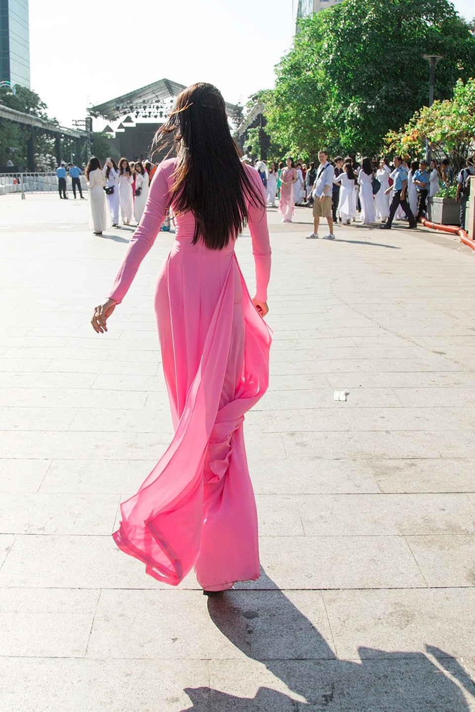 Người đẹp quân ngũ gây “sốt” với bộ ảnh quảng bá áo dài - 10