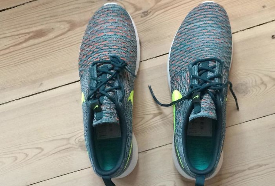 “Dở khóc dở cười” với những thứ nhận được sau khi mua hàng online - 5 Hoặc đôi khi xảy ra tình huống khiến người mua dở khóc dở cười