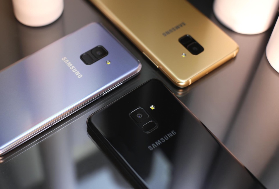 Chân dung Galaxy A8/A8+: Chuẩn "dế yêu" của phái nữ - 1 3 màu thời thượng được lòng phái nữ ngay lần đầu gặp gỡ