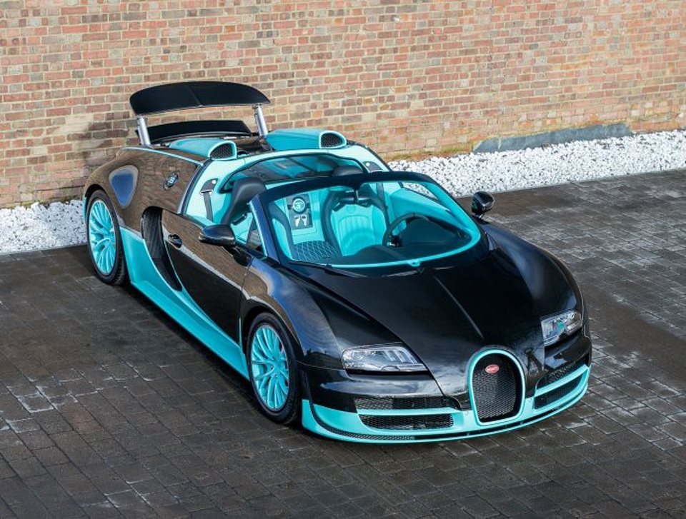 Chiêm ngưỡng chiếc Bugatti Veyron Grand Sport Vitesse phiên bản độ đặc biệt ‘Tiffany Edition’ - 4 Chiêm ngưỡng chiếc Bugatti Veyron Grand Sport Vitesse phiên bản độ đặc biệt ‘Tiffany Edition’ - 4