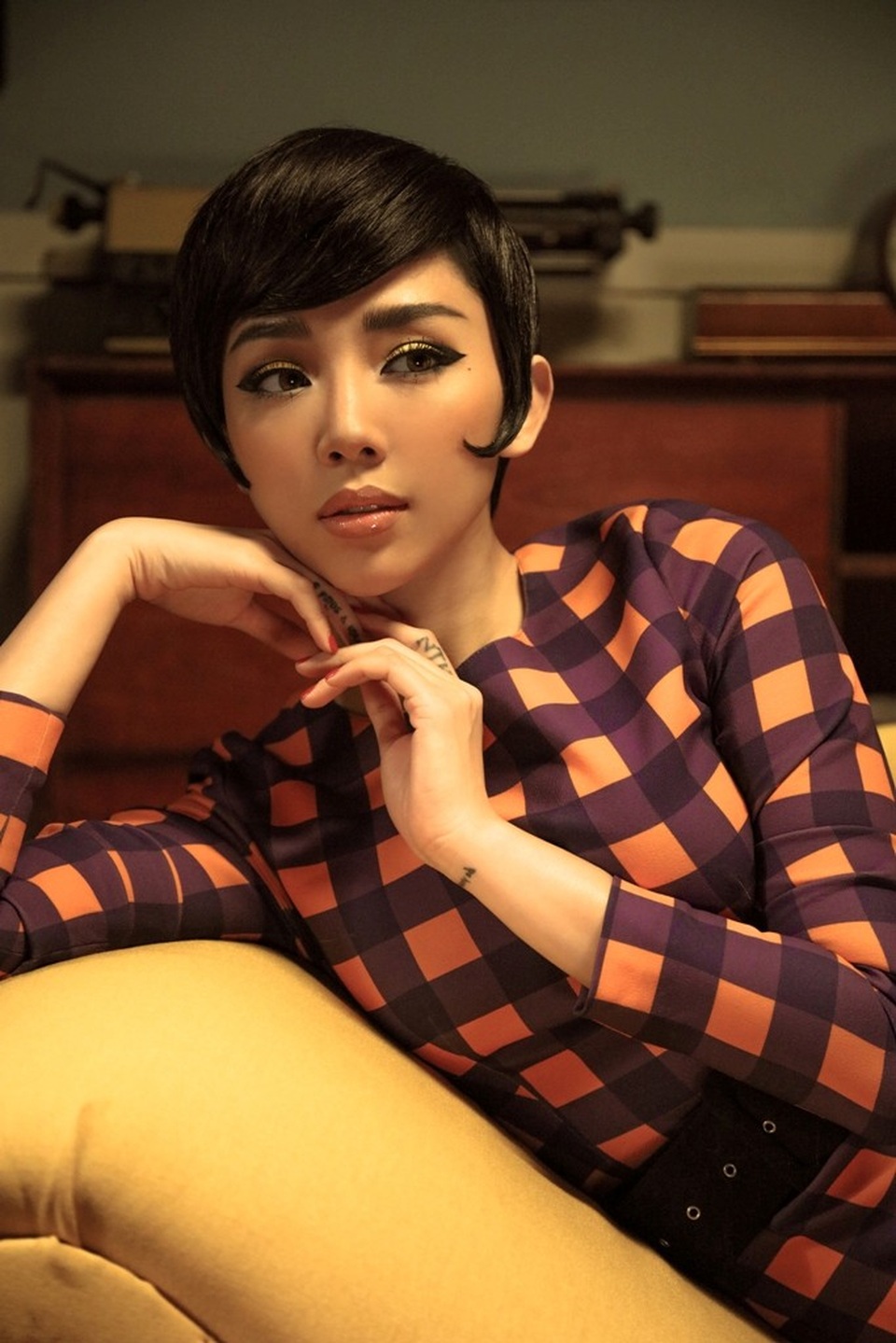 Tóc Tiên: “Tôi “tiết chế” sự sexy vì sợ khán giả “bội thực” - 2 Tóc Tiên: “Tôi “tiết chế” sự sexy vì sợ khán giả “bội thực” - 2