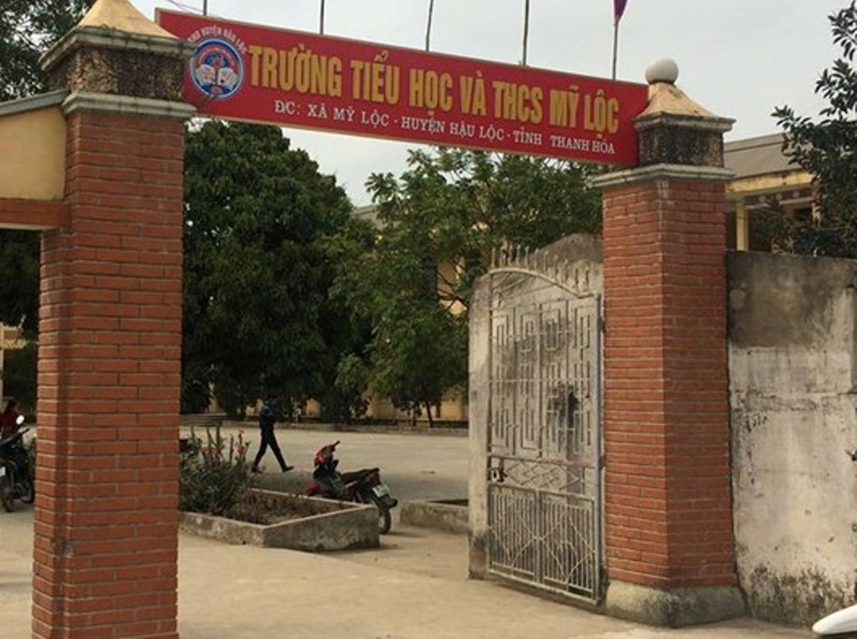 Học sinh lớp 1 tử vong bất thường tại trường - 1 Trường Tiểu học và Trung học cơ sở Mỹ Lộc, nơi xảy ra sự việc