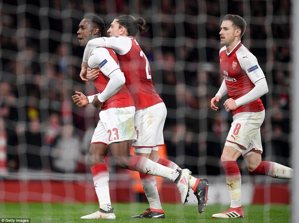 Welbeck lập cú đúp, Arsenal hạ gục AC Milan để vào tứ kết - 2 Danny Welbeck tỏa sáng với cú đúp cho Arsenal ở trận này