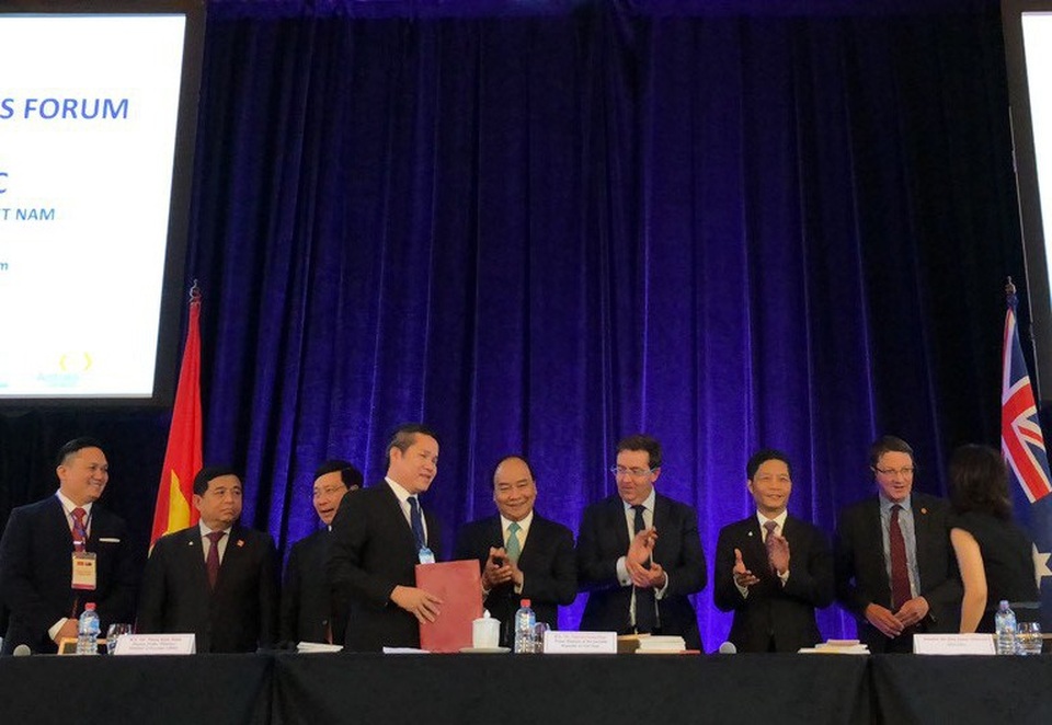 Thủ tướng nói về “thời cơ vàng” cho doanh nghiệp Việt Nam và Australia - 2 Thủ tướng và lãnh đạo bộ, ngành hai nước chứng kiến lễ ký kết của các doanh nghiệp tại Diễn đàn