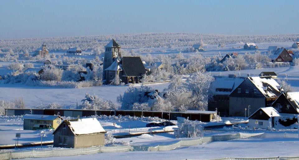 Theo luật ở Đức, người dân không được phép khai thác mỏ cho dù sở hữu đất đai vì đó là tài sản quốc gia