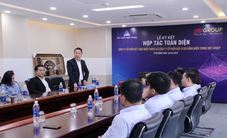 Đất Xanh Miền Trung hợp tác toàn diện với DMT Group - 3 Ông Trần Ngọc Thành – Tổng Giám đốc Đất Xanh Miền Trung chia sẻ cùng toàn thể Ban lãnh đạo và cơ quan báo chí.