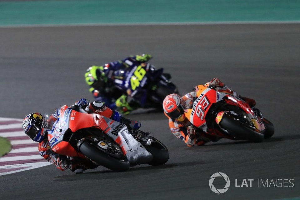 Đánh bại Marquez, Dovizioso có ngôi vương tại QatarGP - 5 Đánh bại Marquez, Dovizioso có ngôi vương tại QatarGP - 5