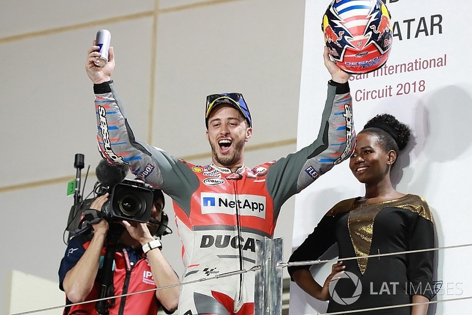 Đánh bại Marquez, Dovizioso có ngôi vương tại QatarGP - 10 Đánh bại Marquez, Dovizioso có ngôi vương tại QatarGP - 10