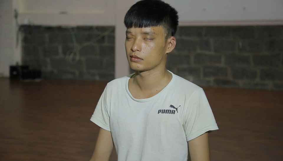 Chuyện cảm động về chàng trai 9X bị u não muốn hiến xác cho y học - 1 Nguyễn Tài Nam đã vượt qua sự thử thách nghiệt ngã của số phận bằng ý chí và nghị lực của mình.