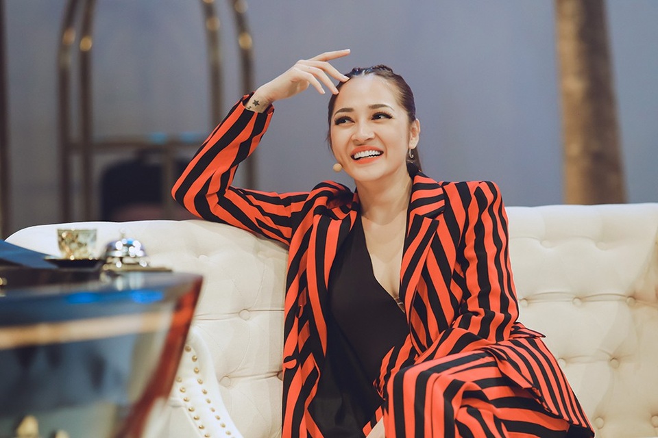 Bố mẹ ly dị vì người thứ 3 khiến Bảo Anh cẩn trọng hơn khi yêu - 1 Bảo Anh cho rằng, cô ở ngoài còn dữ dội và cá tính hơn những gì người ta nhìn thấy trên mạng xã hội.