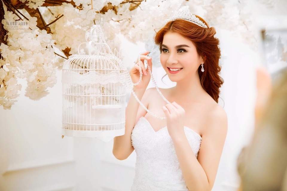 Trước khi trở lại đóng phim, "bé" Xuân Mai từng phụ bán phở tại Mỹ - 2 Nữ diễn viên Kha Ly dành hết lời để khen ngợi bạn diễn Xuân Mai.