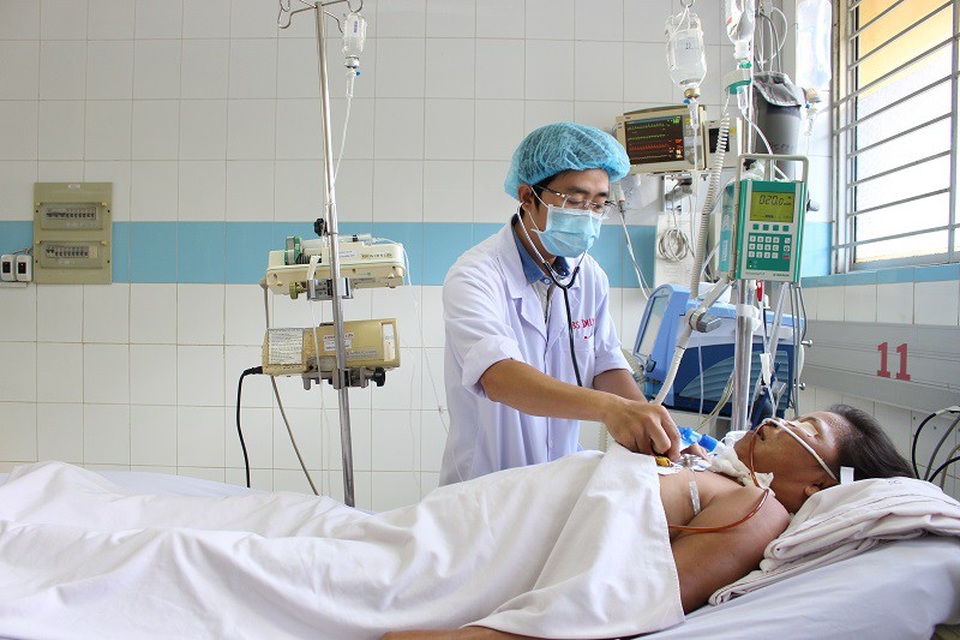 Từ đầu năm đến nay, gần như ngày nào Bệnh viện Bệnh Nhiệt Đới cũng tiếp nhận bệnh nhân bị uốn ván