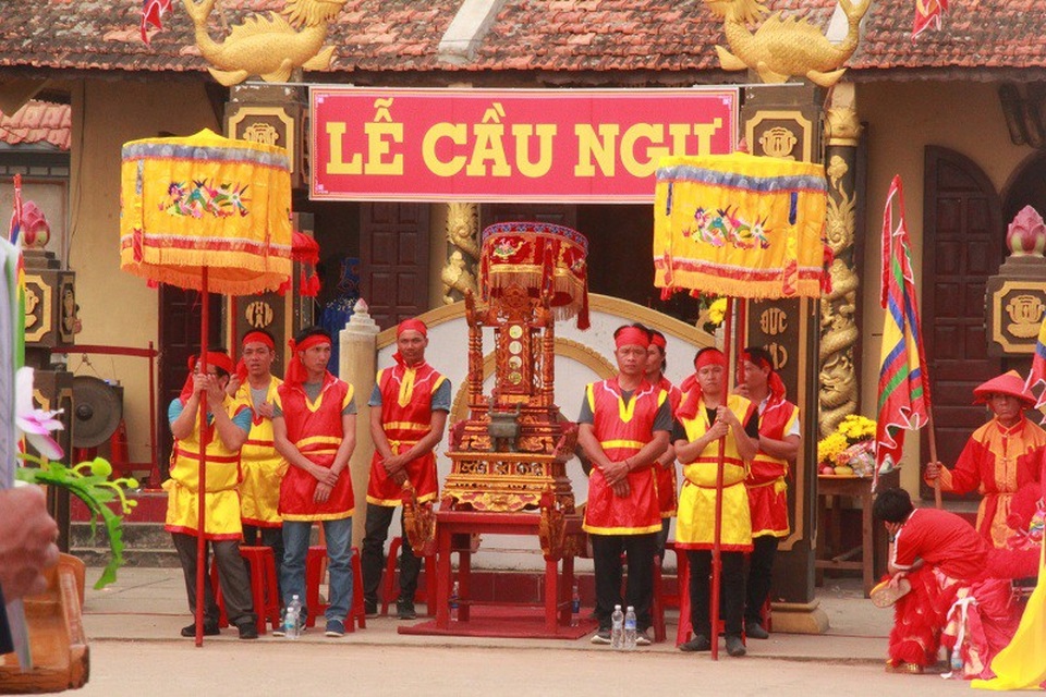 Quảng Bình: Độc đáo Lễ Cầu ngư của người dân làng biển - 1 Lễ Cầu ngư là một nét văn hóa truyền thống của người dân Cảnh Dương