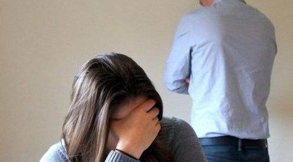 Hối hận vô cùng khi lấy phải “của nợ” về làm vợ - 1 Ảnh minh họa