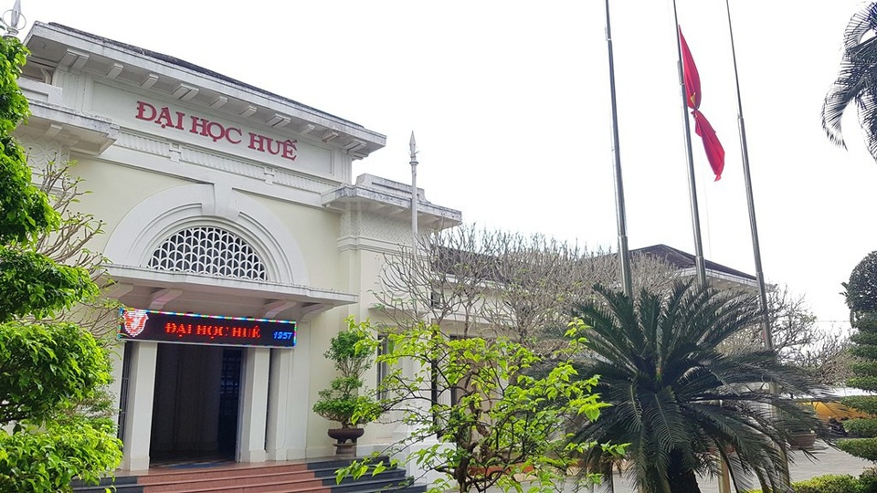 Cả nước treo cờ rủ vĩnh biệt nguyên Thủ tướng Phan Văn Khải - 14 Cả nước treo cờ rủ vĩnh biệt nguyên Thủ tướng Phan Văn Khải - 14