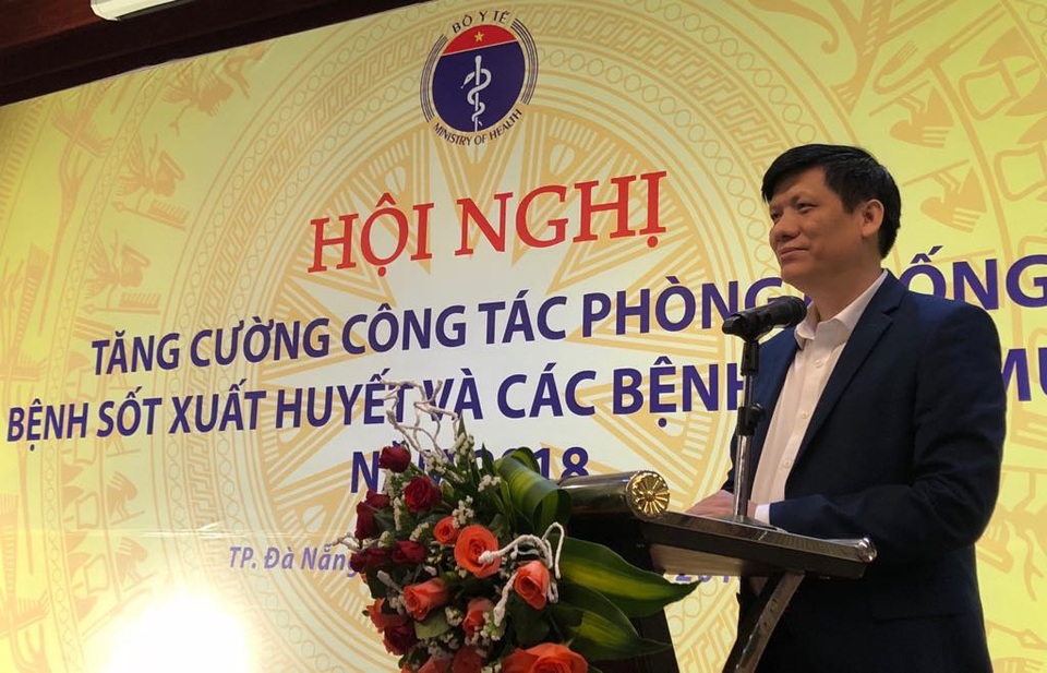 Thứ trưởng Bộ Y tế Nguyễn Thanh Long cho biết, hiện nay nhiều người lớn không có miễn dịch trước bệnh sởi. Ảnh: T.D