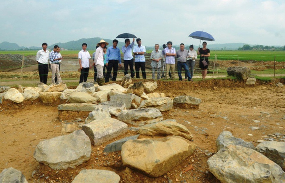 Khai quật khảo cổ tại công trình kiến trúc bằng đá độc nhất vô nhị tại Việt Nam - 4 Đã có nhiều cuộc khảo cổ học tại Di sản thế giới Thành nhà Hồ