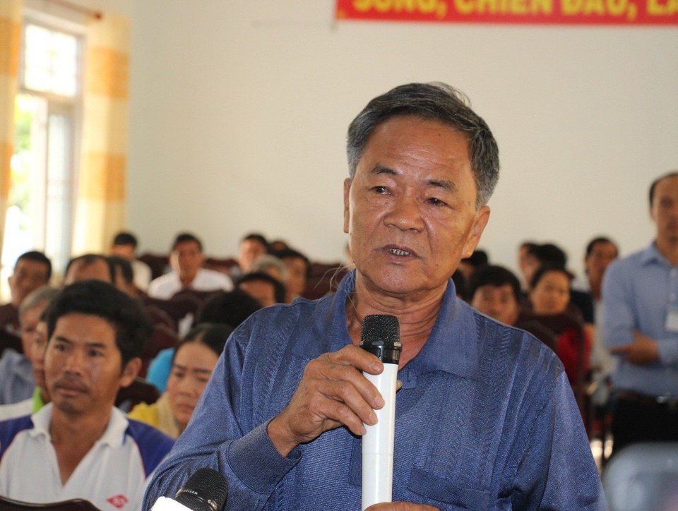 Ông Võ Văn Đoàn cho rằng, nếu cầu tiếp tục thi công mà tàu thuyền của dân không có lối đi khác thì ông và người dân tiếp tục phản đối việc xây cầu Tân Hiệp