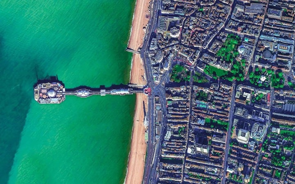 Ngỡ ngàng với những bức ảnh vệ tinh cực kỳ ấn tượng - 4 Ngỡ ngàng với những bức ảnh vệ tinh cực kỳ ấn tượng - 4