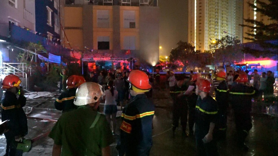 Cháy chung cư cao cấp ở Sài Gòn, 13 người chết, 28 người bị thương - 4 200 chiến sĩ được huy động đến chữa cháy
