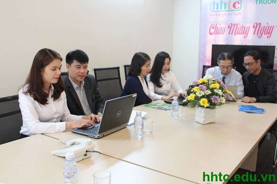 Toàn cảnh tư vấn: Cơ hội việc làm cho nhân sự trẻ trong ngành Du lịch - 5 Quang cảnh buổi tư vấn.