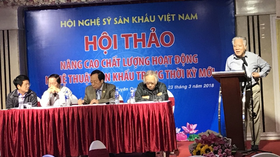 Làm thế nào để các sân khấu không bị “chết mòn" trong thời đại 4.0? - 1 Các đại biểu phát biểu tại hội thảo Nâng cao chất lượng hoạt động nghệ thuật sân khấu trong thời kỳ mới. Ảnh: Thúy Hiền.