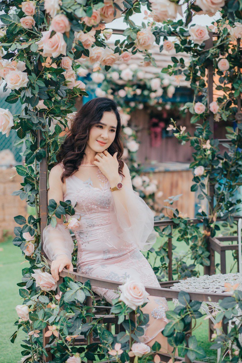 Nhan sắc xinh đẹp của Tân Nữ hoàng Hoa hồng 2018 Nguyễn Thị Phương - 6 Nhan sắc xinh đẹp của Tân Nữ hoàng Hoa hồng 2018 Nguyễn Thị Phương - 6