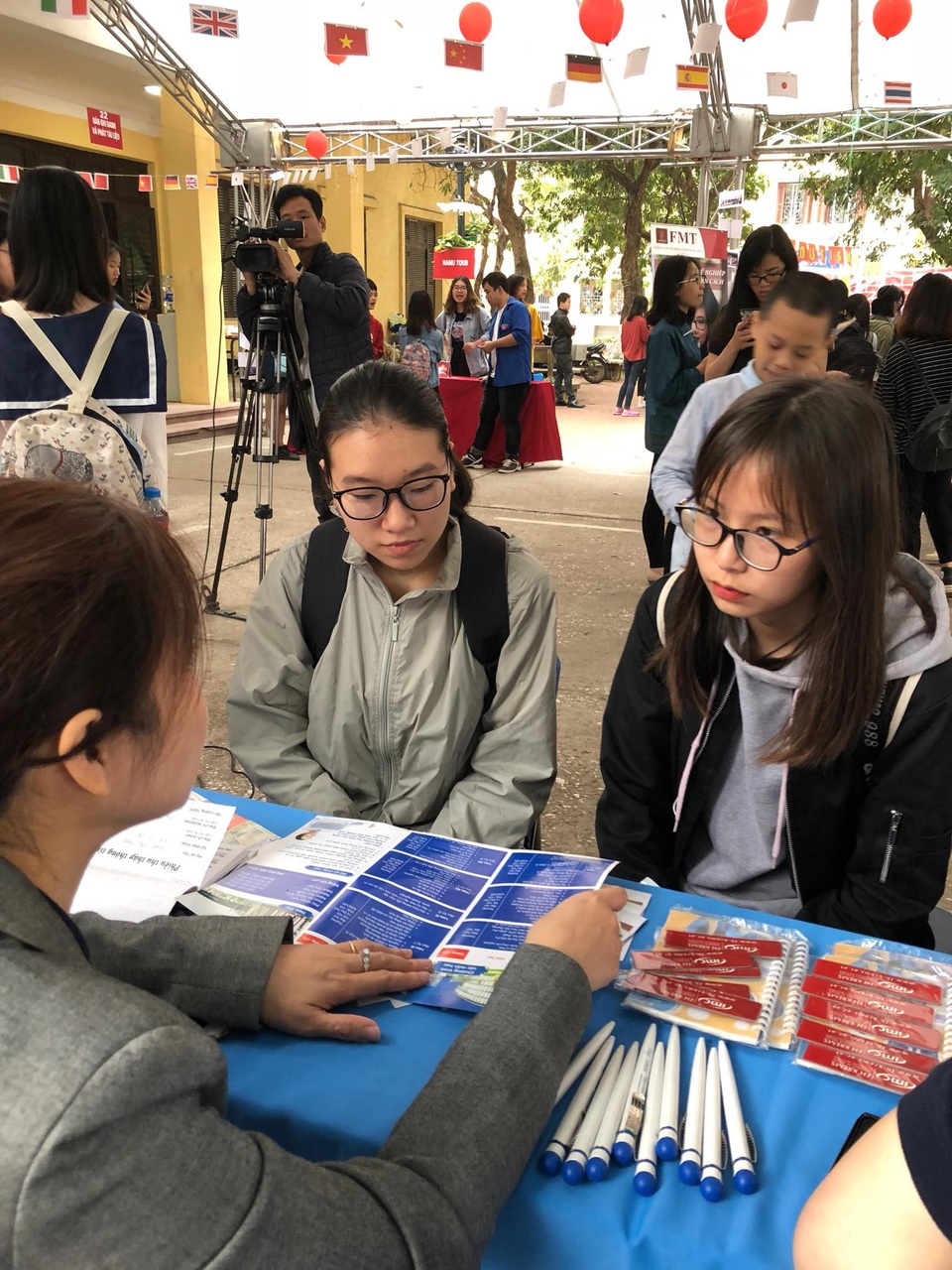 Hàng nghìn học sinh tham dự ngày hội tuyển sinh tại trường ĐH Hà Nội - 4
Chọn nghề đúng sở thích giúp thí sinh thành công hơn về công việc sau này.