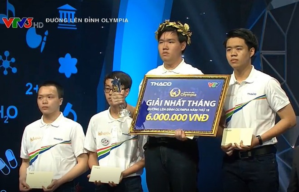Nam sinh "thi Tuần không đối thủ" bật khóc vì thua ở cuộc thi Tháng Olympia - 2 Nhựt Thịnh là người có được Vòng nguyệt quế ở cuộc thi Tháng 1 Quý 3.