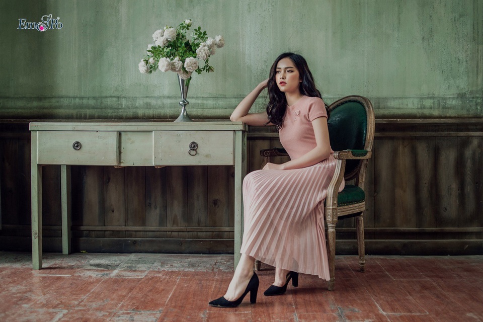 EMSPO ra mắt BST La vie en rose - vẻ đẹp bất tận - 5 EMSPO ra mắt BST La vie en rose - vẻ đẹp bất tận - 5