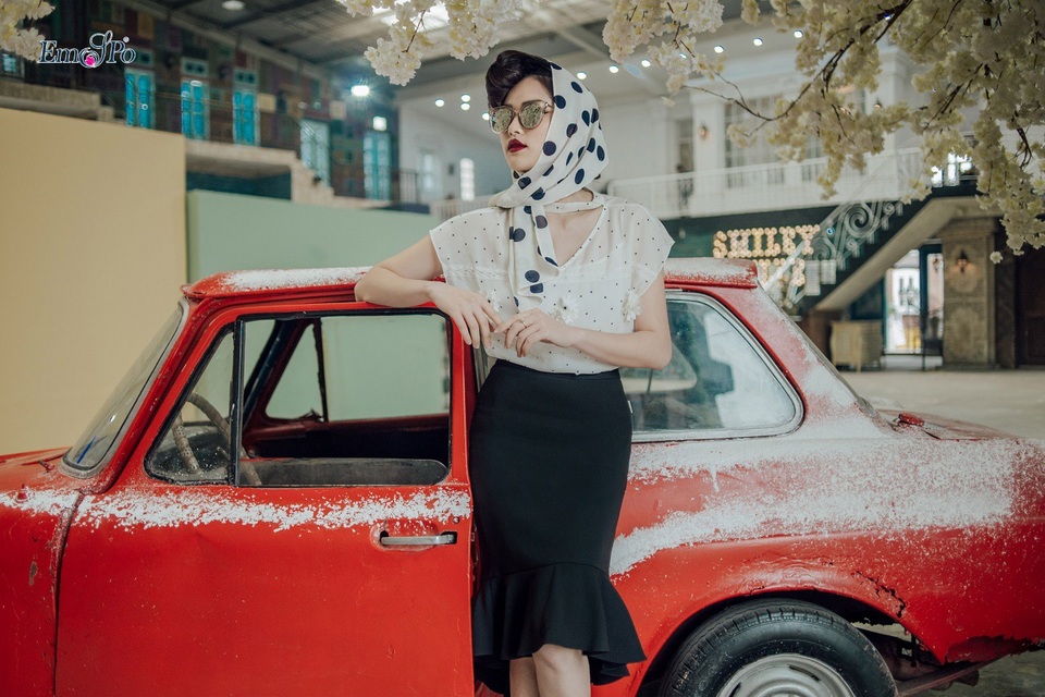 EMSPO ra mắt BST La vie en rose - vẻ đẹp bất tận - 6 EMSPO ra mắt BST La vie en rose - vẻ đẹp bất tận - 6