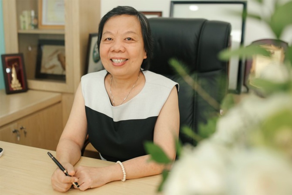 Nữ đại gia ung dung “bỏ túi” hàng trăm tỷ đồng giữa “rung lắc” thị trường - 1 Bà Trương Thị Lệ Khanh - nữ đại gia nghìn tỷ trên thị trường chứng khoán