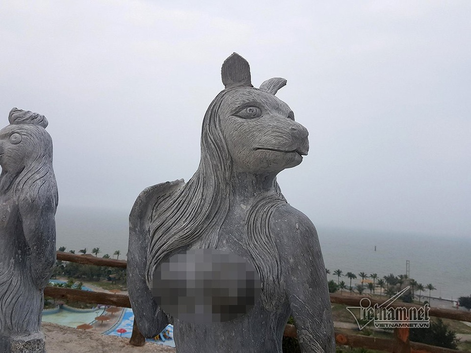 Tranh cãi quanh tượng 12 con giáp khỏa thân như người ở Hòn Dáu - 16 Tranh cãi quanh tượng 12 con giáp khỏa thân như người ở Hòn Dáu - 16
