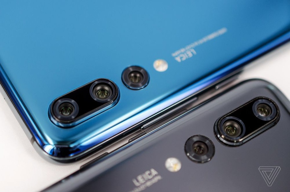 Cận cảnh Huawei P20 Pro camera 68 “chấm” vượt cả iPhone X - 7 Cận cảnh Huawei P20 Pro camera 68 “chấm” vượt cả iPhone X - 7