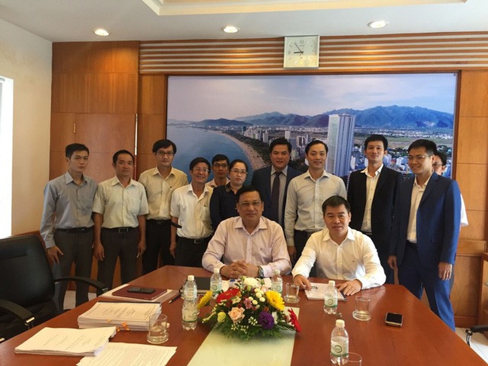 Lễ ký kết đầu tư giữa Hacom Hodings và UBND TP. Nha Trang về dự án đường Nguyễn Thiện Thuật nối dài (dự án BT).