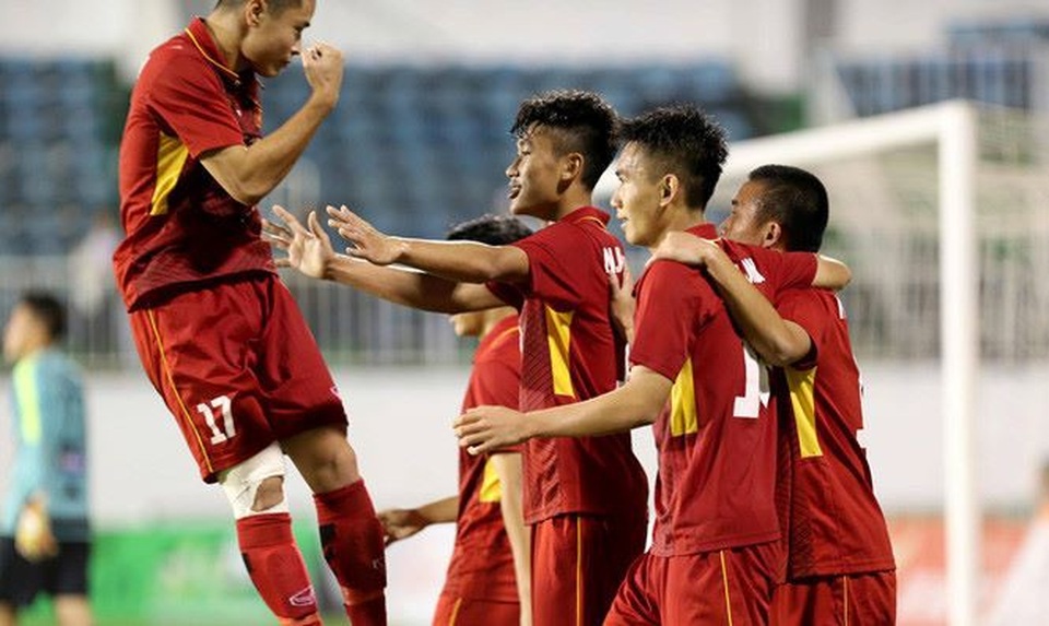 Đánh bại U19 HA Gia Lai, U19 Việt Nam sớm vô địch giải U19 quốc tế - 1
U19 tuyển chon Việt Nam vô địch giải quốc tế sớm 1 vòng đấu