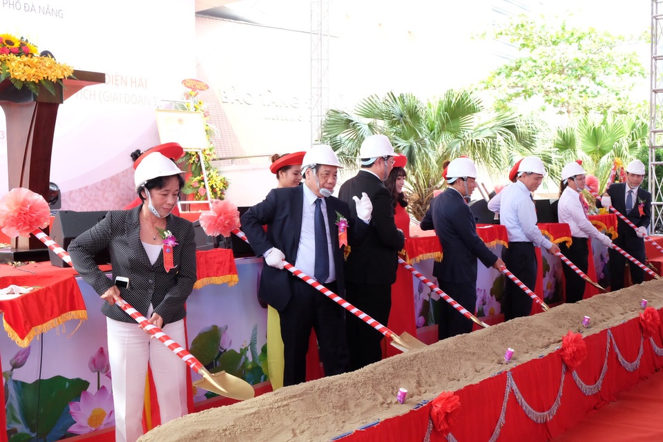 Đà Nẵng đón Bằng công nhận di tích quốc gia đặc biệt Thành Điện Hải - 4 Lễ khởi công dự án tu bổ,phục hồi, tôn tạo di tích Thành Điện Hải được tổ chức ngay sau lễ đón Bằng công nhận di tích đặc biệt quốc gia đối với di tích này