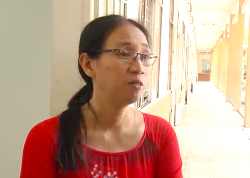 Cô giáo gần 4 tháng lên lớp không giảng bài: "Ước sao học sinh nói với tôi" - 1 Cô Trần Thị Minh Châu trao đổi quanh sự việc gây ngỡ ngàng cho dư luận: lên lớp không giảng bài, không nói chuyện với học trò trong thời gian dài