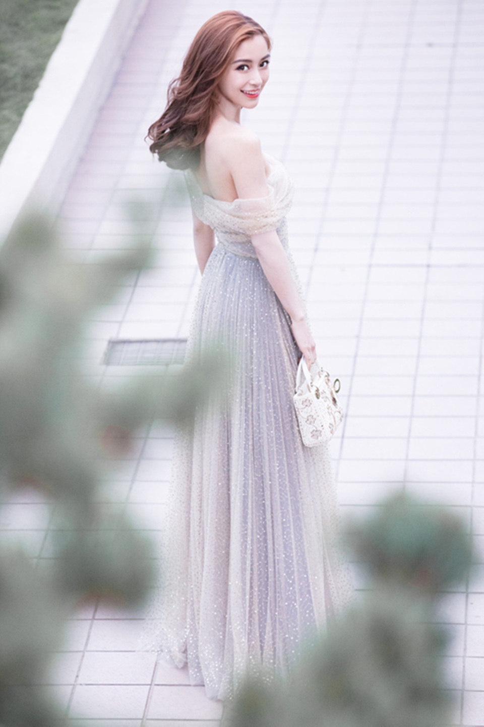 "Gái một con" Angelababy xinh đẹp như nữ thần - 3 "Gái một con" Angelababy xinh đẹp như nữ thần - 3