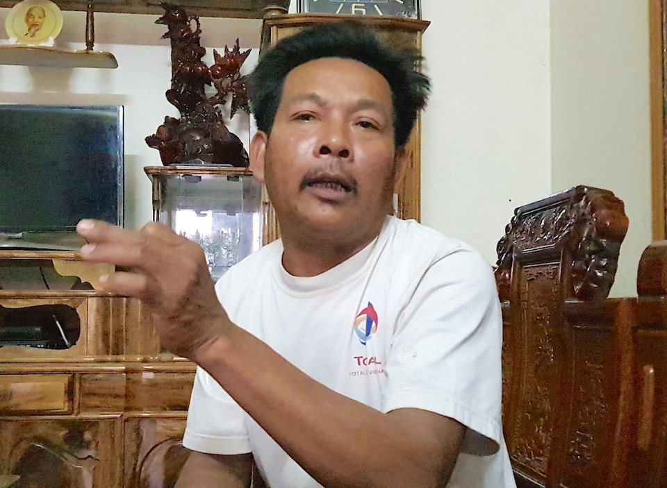 Giả mạo chữ ký chiếm đất rừng người khác! - 3 Ông Nguyễn Văn Hảo cho biết: “Thời điểm đó, đất nhiều và chúng tôi cũng có quen biết với nhau nên nghĩ họ làm lán trại cũng không ảnh hưởng đến diện tích đất nhà mình....
