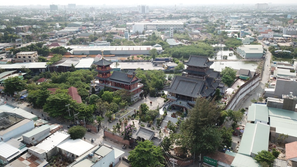 Chiêm ngưỡng tu viện kiến trúc Nhật Bản độc đáo giữa Sài Gòn - 1 Tu viện có lối kiến trúc của các ngôi chùa Nhật Bản tọa lạc ở quận 12, TPHCM.
